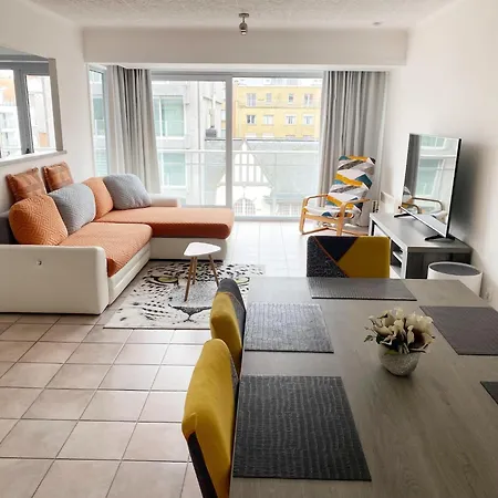 In Near The Apartment *