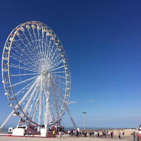 Apartment In Near The *